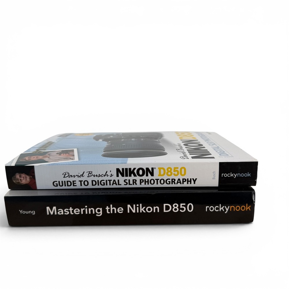 Books - Picture 9 of 10